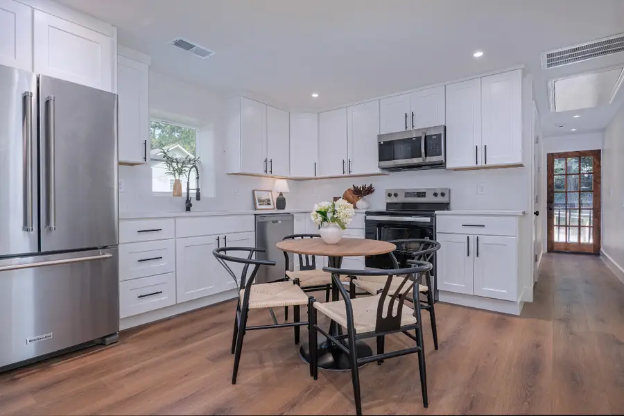 885 Granada Ave, Nashville, TN 37206 - Image #3