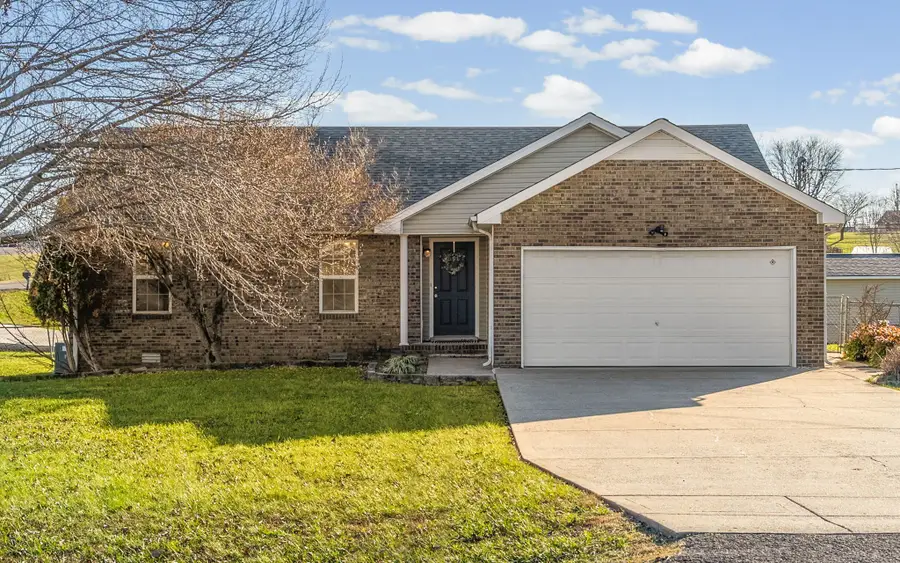 590 Flower Dr, Clarksville, TN 37040 - Image #2