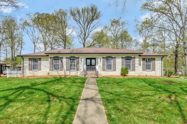 1623 Shady Crest Dr, Lebanon, TN 37087