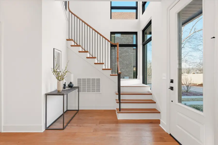 625 Richmond Bnd, Nashville, TN 37206 - Image #2