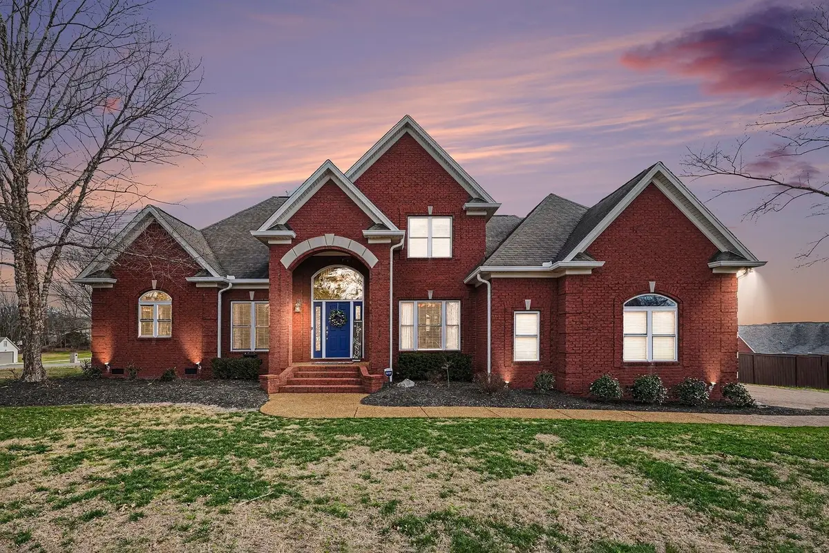 201 James Matthew Ln, Mount Juliet, TN 37122 - Image #1