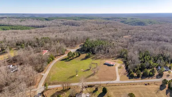 6602 High Meadow Ct, Nunnelly, TN 37137
