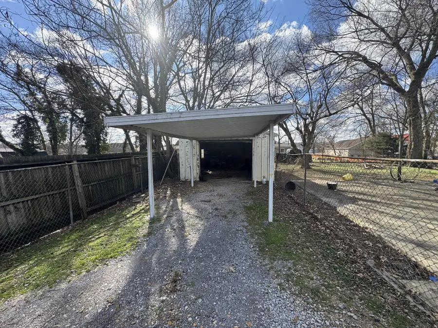 110 E Cedar St, Shelbyville, TN 37160 - Image #3