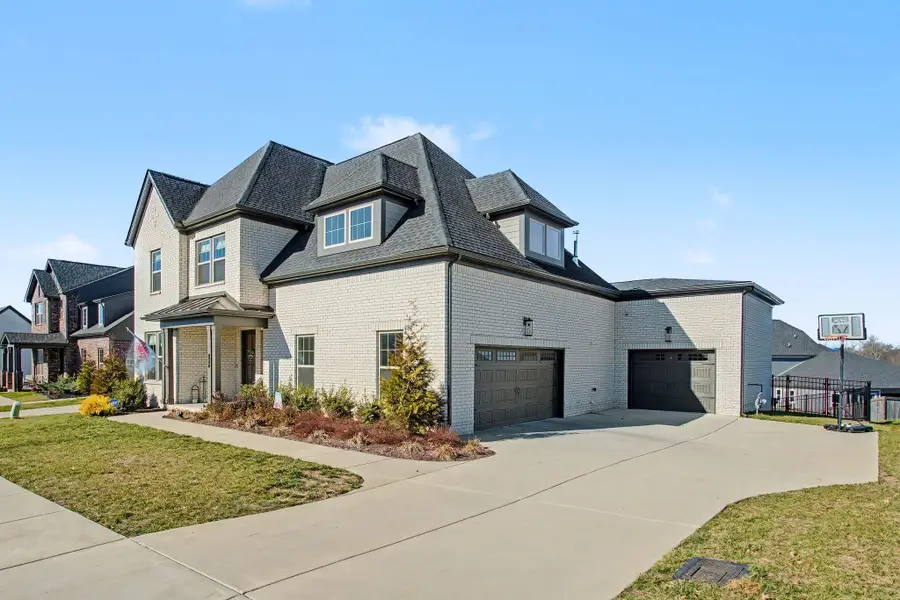 194 Phillips Bnd, Spring Hill, TN 37174 - Image #3