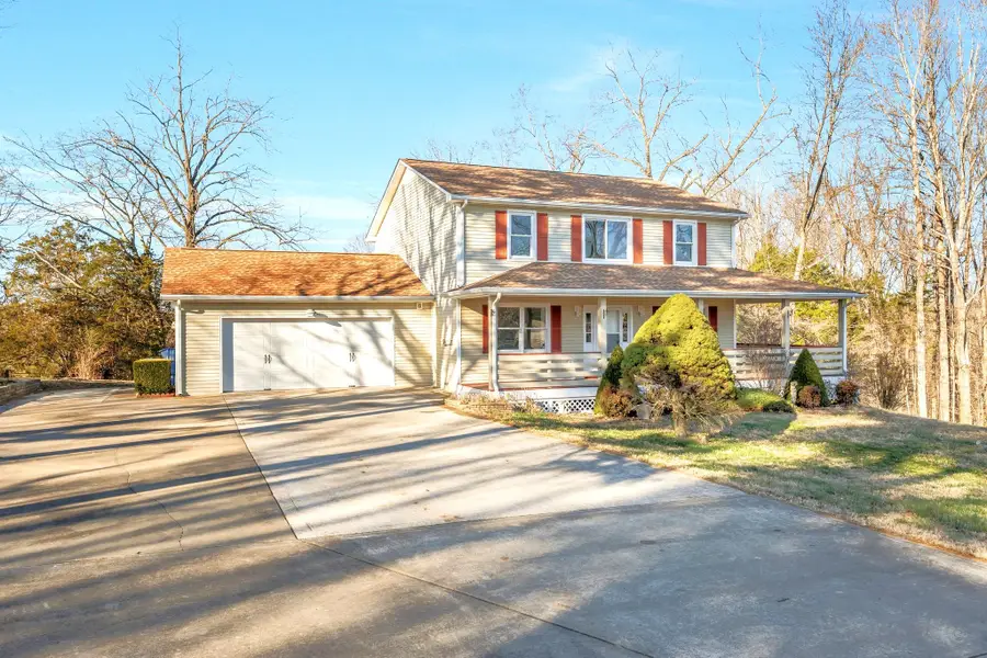 739 Salem Ridge Rd, Clarksville, TN 37040 - Image #2