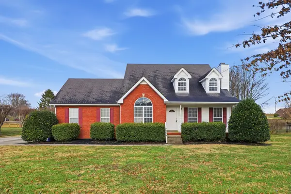 204 Creekwood Dr, White House, TN 37188