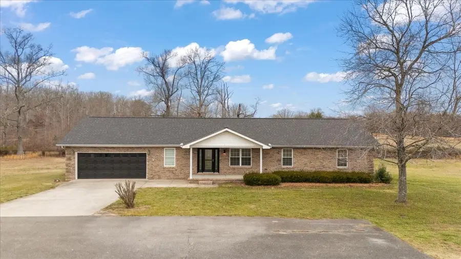 183 Gilliam Ln, Tullahoma, TN 37388 - Image #2