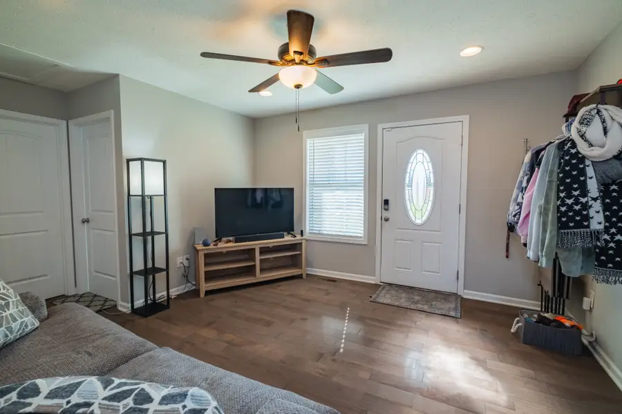 1019 Old Cowan Rd, Winchester, TN 37398 - Image #2