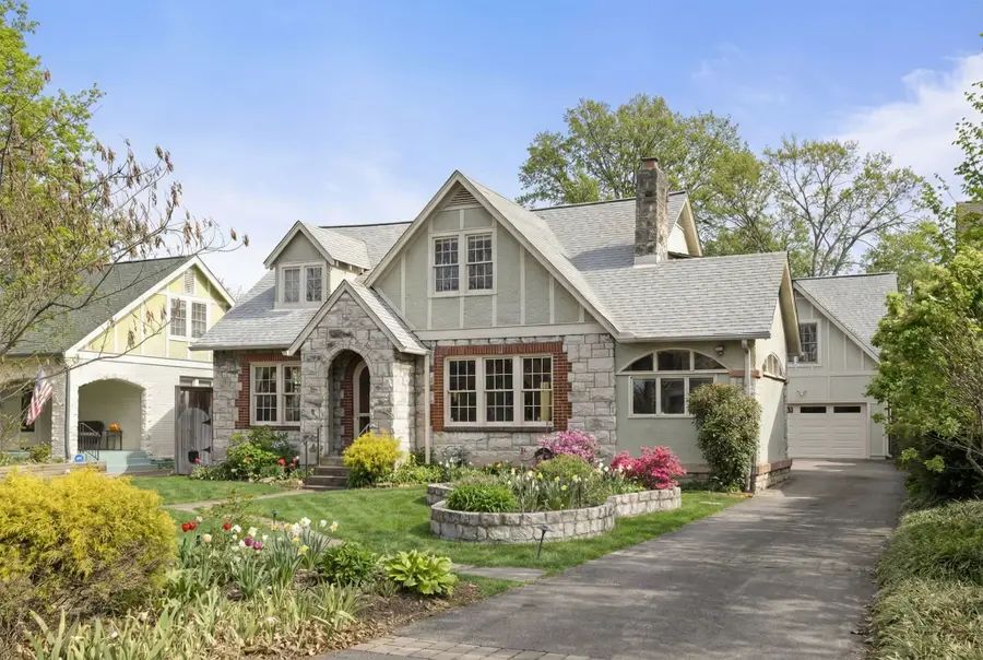 214 Lauderdale Rd, Nashville, TN 37205 - Image #2