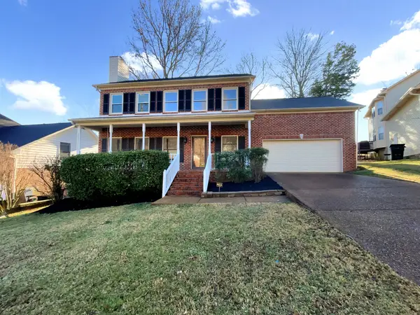 8432 Indian Hills Dr, Nashville, TN 37221