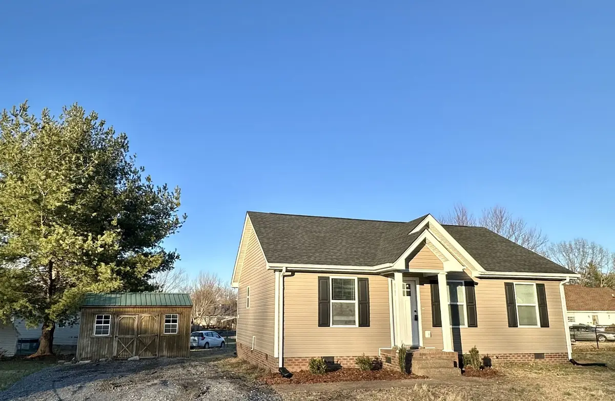 208 Derek Ct, Portland, TN 37148 - Image #1