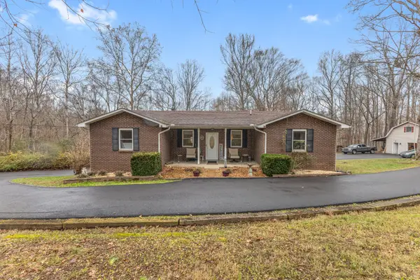 392 Feather Ridge Rd, Charlotte, TN 37036
