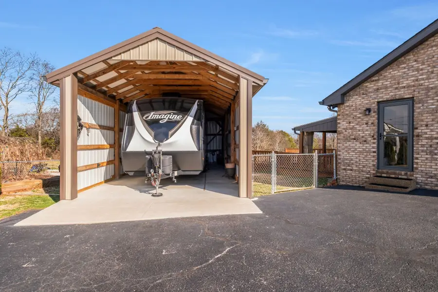 401 Brookridge Dr, Gallatin, TN 37066 - Image #3