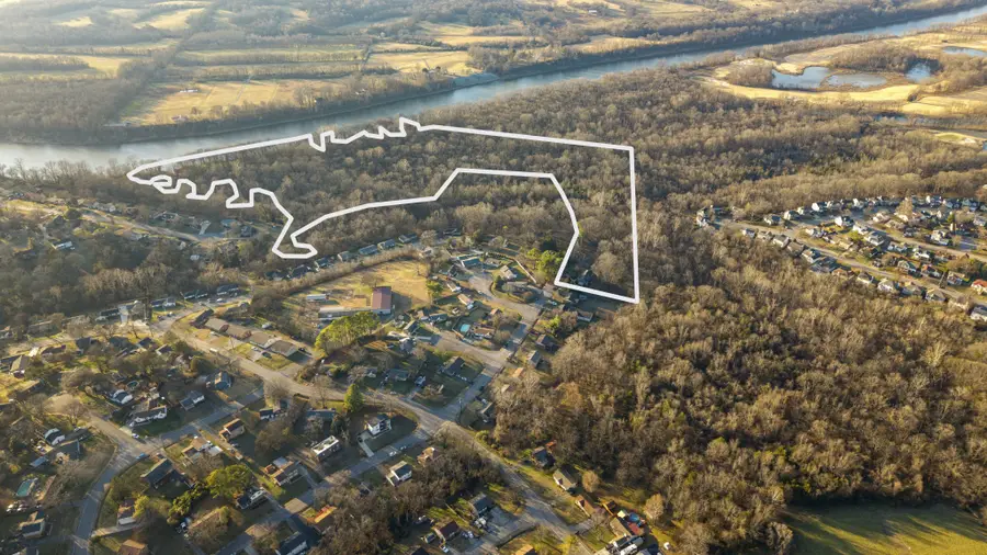 932 Hermitage Rdg, Hermitage, TN 37076 - Image #2