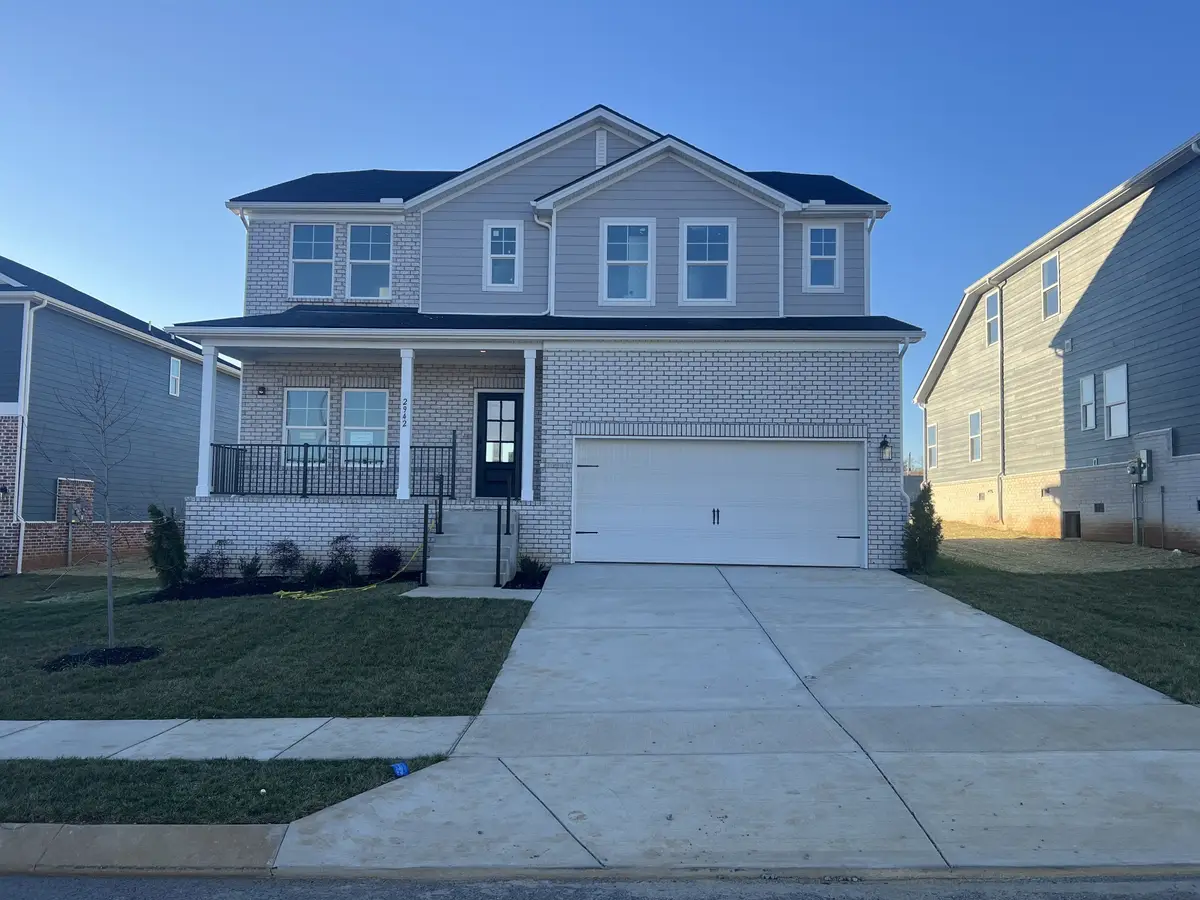 2942 Sharpstone Dr, Columbia, TN 38401 - #1