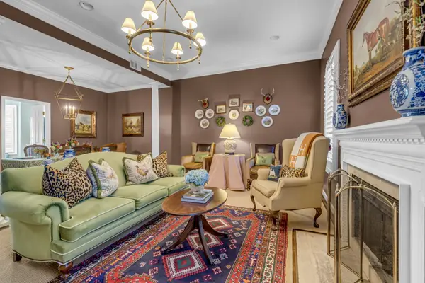 3479 Golf Club Ln, Nashville, TN 37215