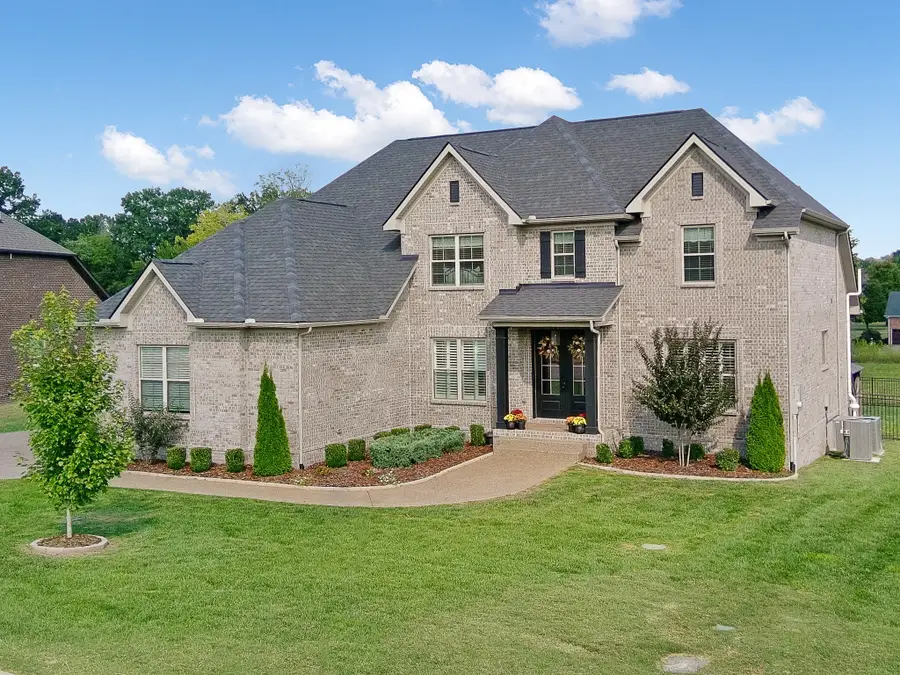 106 Watermill Ln, Lebanon, TN 37087 - Image #2