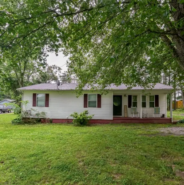 1689 Pleasant Ridge Rd, Huntland, TN 37345