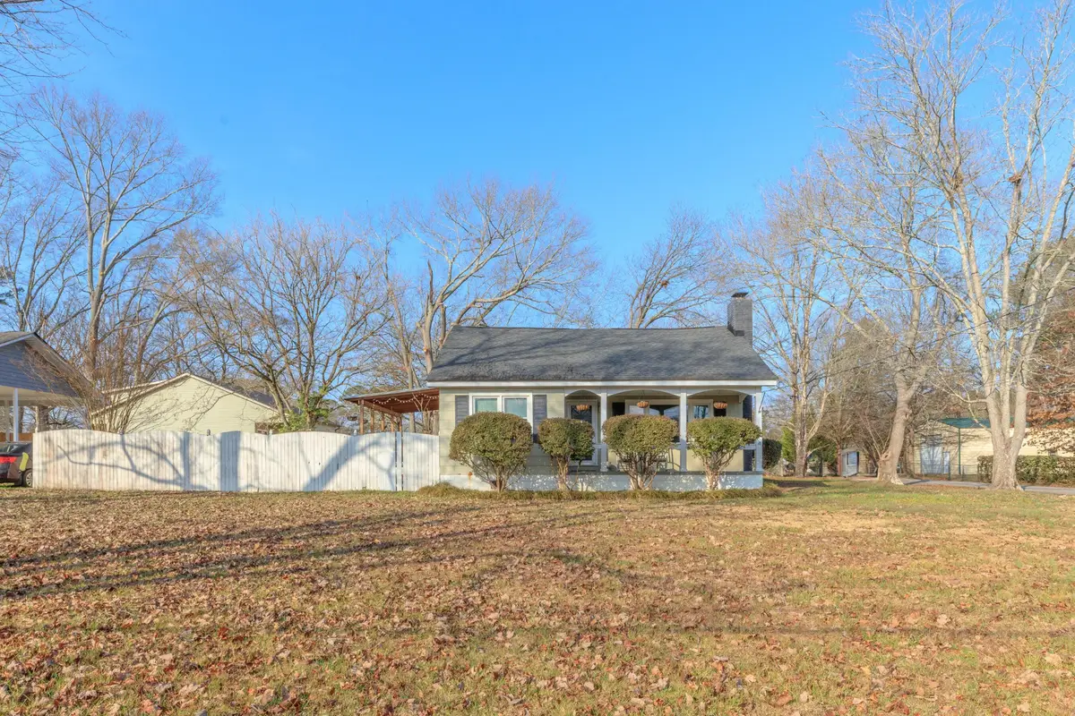 937 James Avenue, Chattanooga, TN 37421 - Image #1