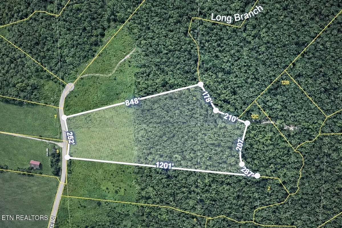 98 Tyler Tr, Jamestown, TN 38556 - Image #1