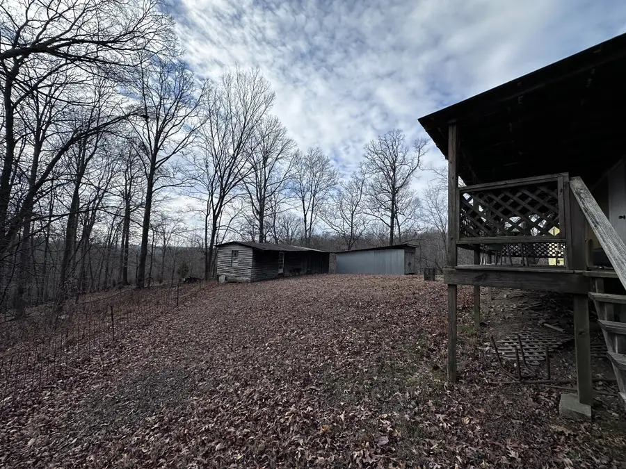 4386 Cumberland City Rd, Indian Mound, TN 37079 - Image #2