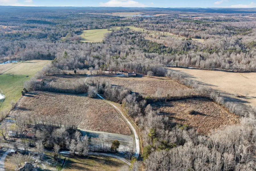 40 Diamond Padgett Ln, Monterey, TN 38574 - Image #3