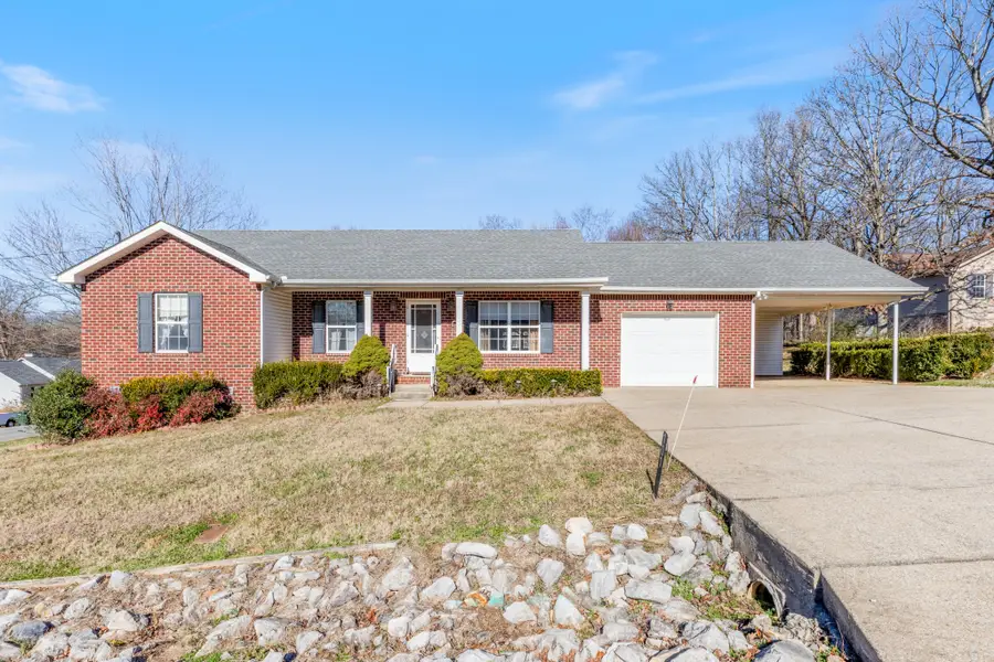 101 Garden View Ct, Dickson, TN 37055 - Image #2