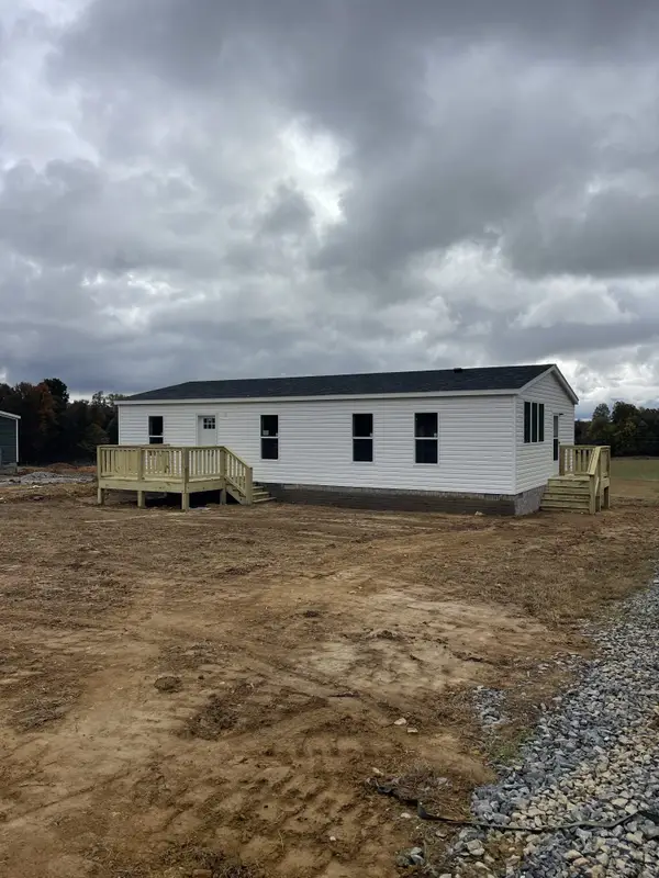 881 White Springs Road, Lafayette, TN 37083