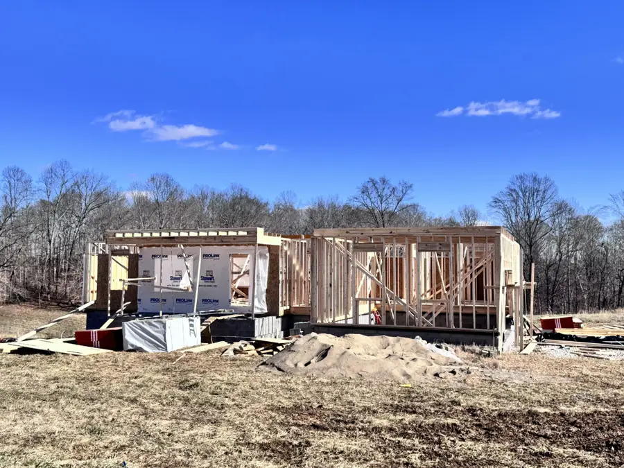 1513 Liberty Rd, Charlotte, TN 37036 - Image #2