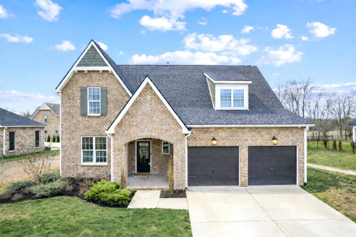 834 Plowson Rd, Mount Juliet, TN 37122 - Image #1