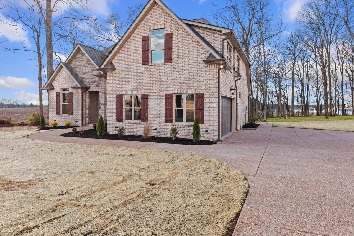 529 Greenfield Ln, Castalian Springs, TN 37031 - Image #1