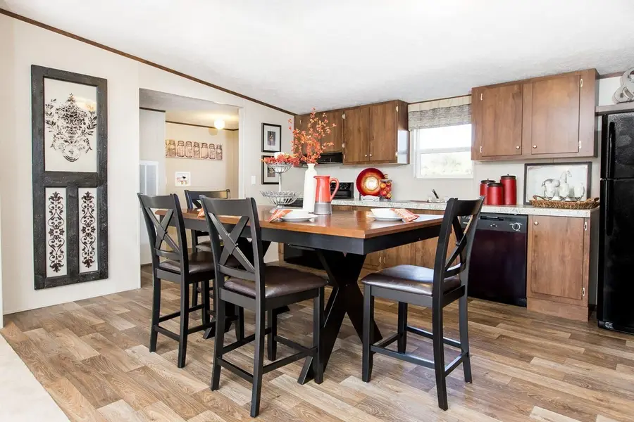 91 S C St, Hillsboro, TN 37342 - Image #3