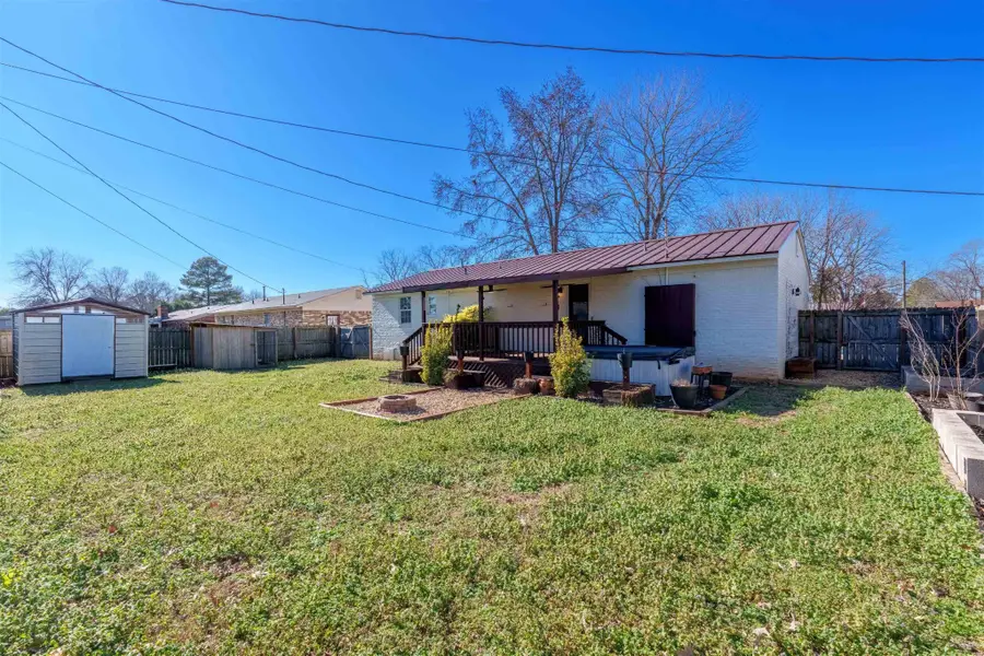 1401 Burroughs Ave, Muscle Shoals, AL 35661 - Image #3