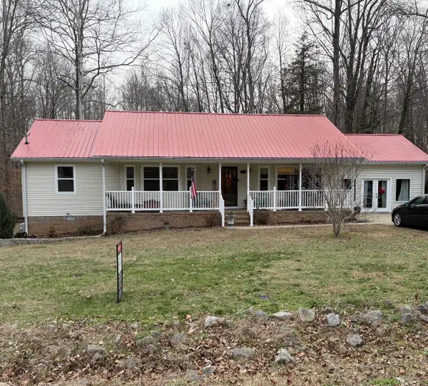 108 Eastwood Dr, Dickson, TN 37055