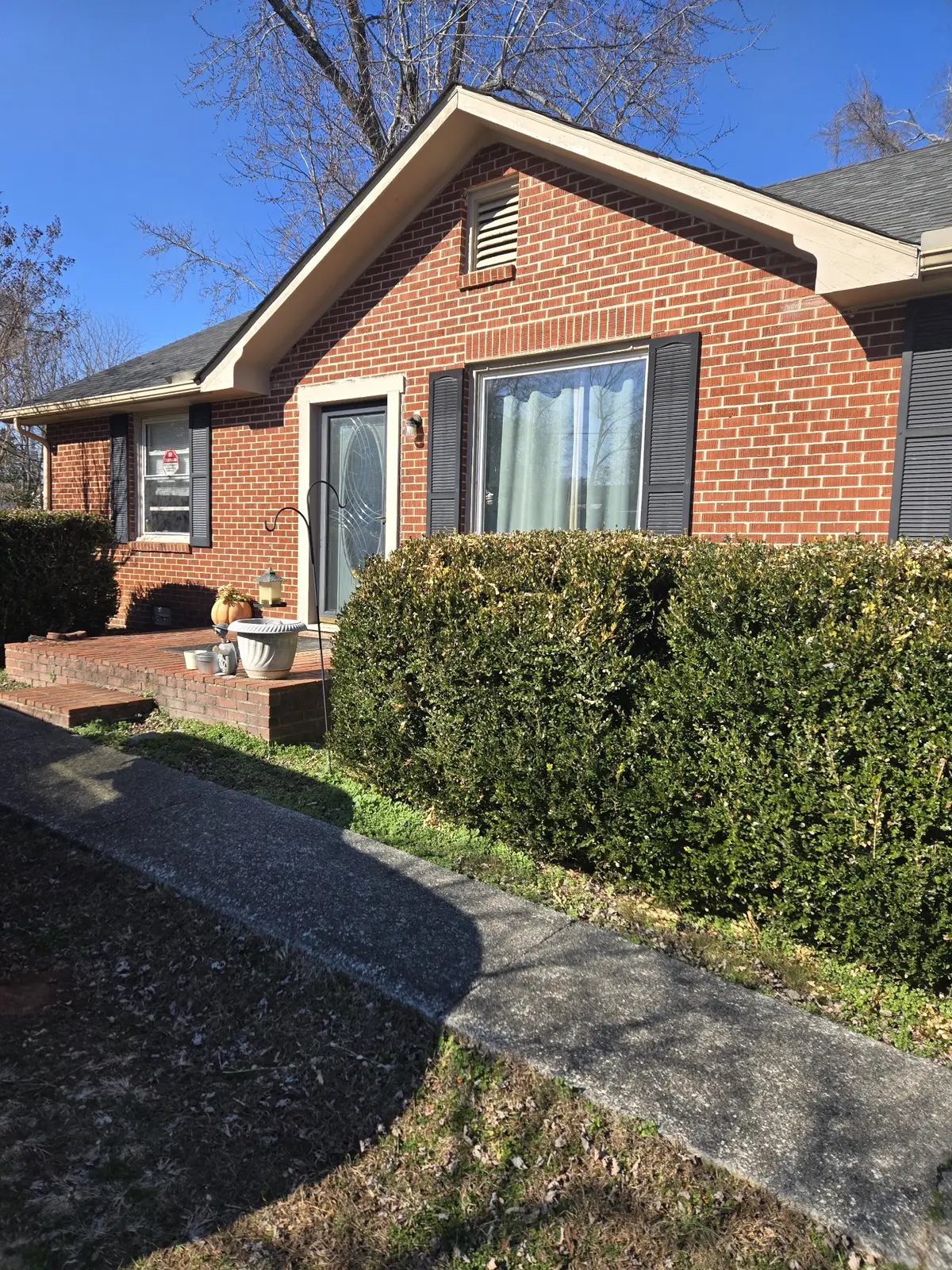 115 7th Ave Ne, Winchester, TN 37398 - Image #1