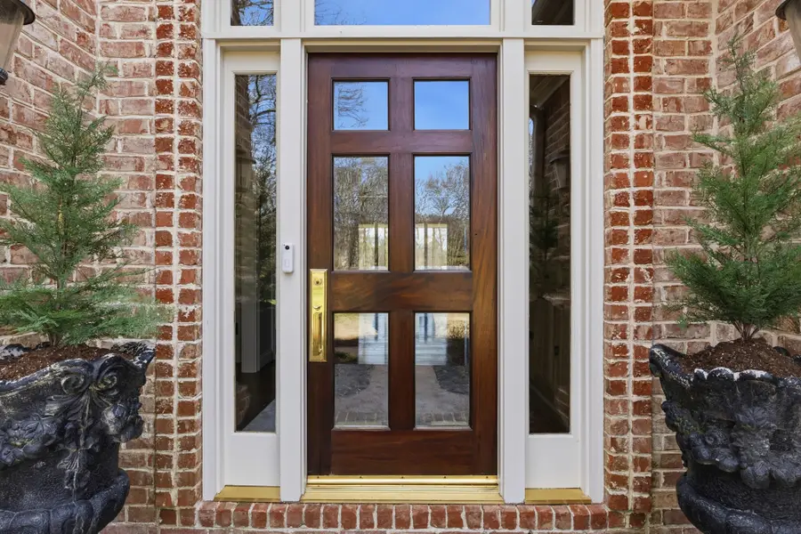 201 Lake Ridge Ct, Franklin, TN 37069 - #2