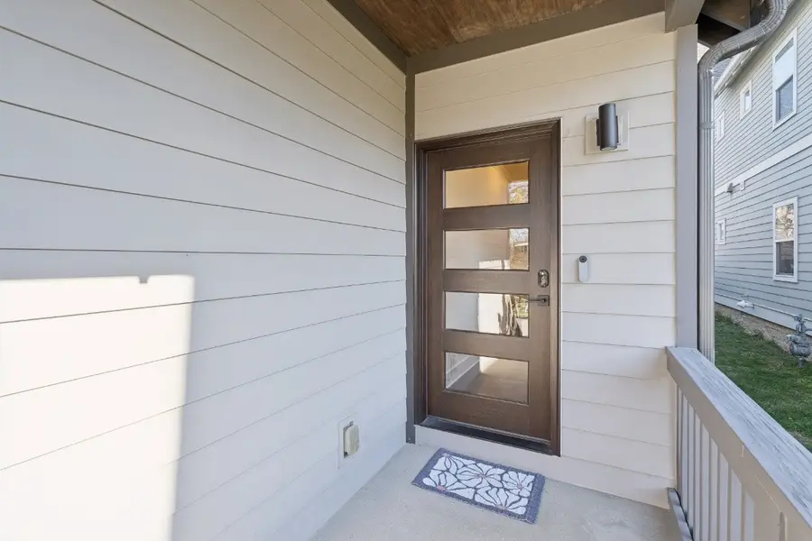 1312B Pillow St, Nashville, TN 37203 - Image #2