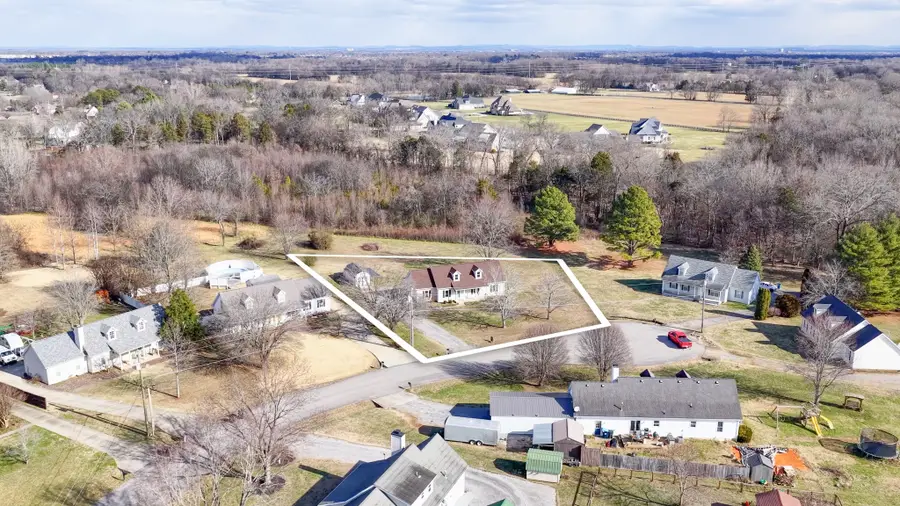 109 Lafayette Ct, Rockvale, TN 37153 - Image #2