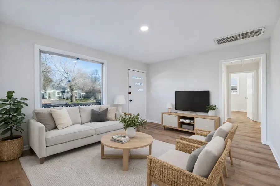 1847 25th Ave N, Nashville, TN 37208 - Image #2