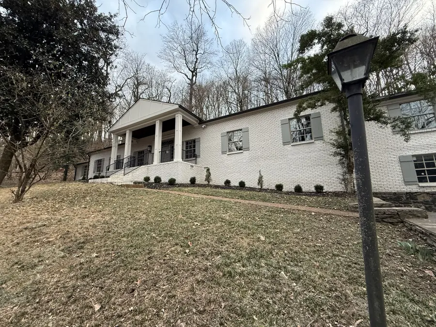 1125 Chickering Park Dr, Nashville, TN 37215 - Image #3