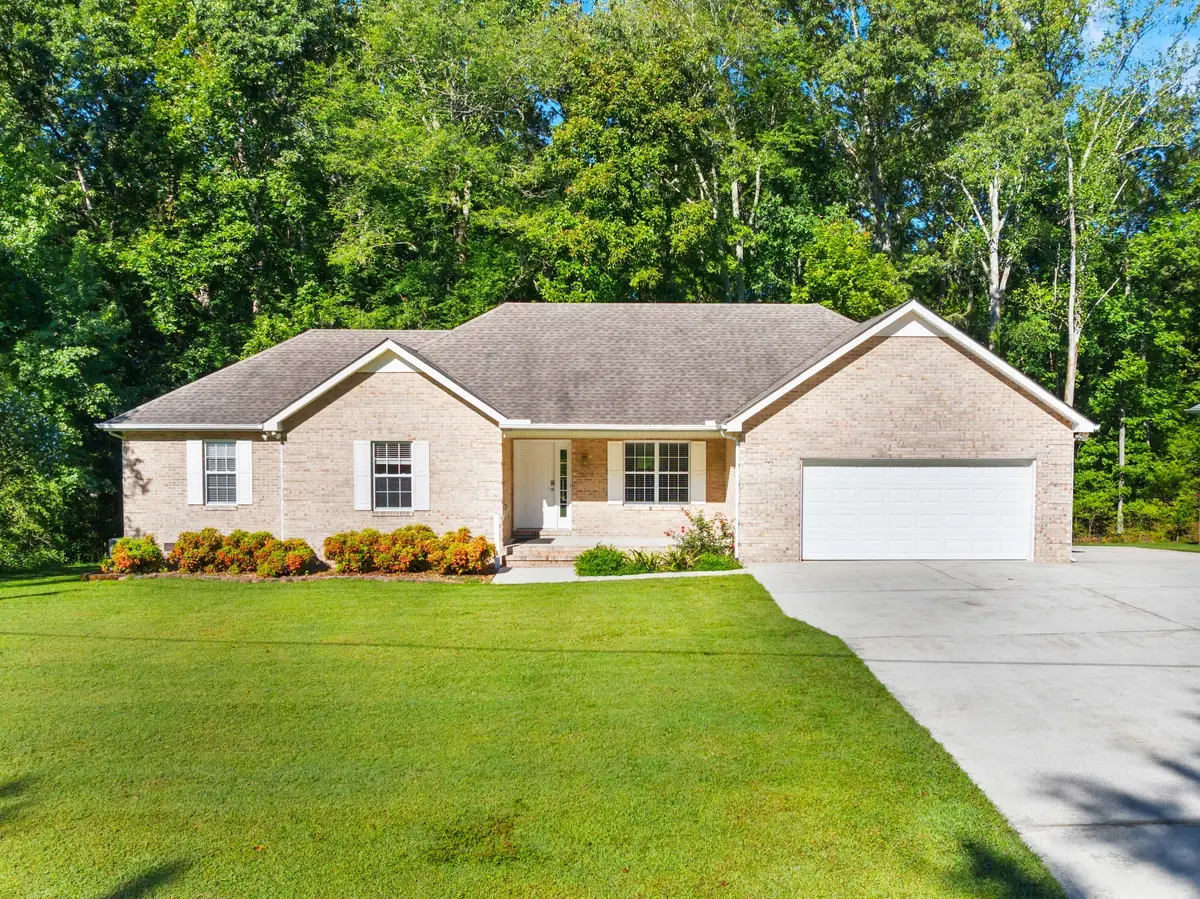 442 Golf Shores Dr, Winchester, TN 37398 - #1