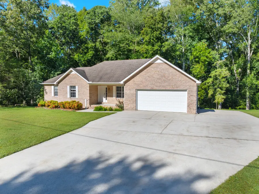 442 Golf Shores Dr, Winchester, TN 37398 - #2