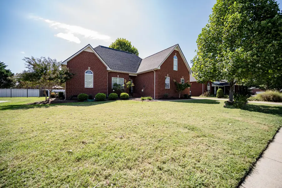 3606 Geneva Dr, Murfreesboro, TN 37128 - #2