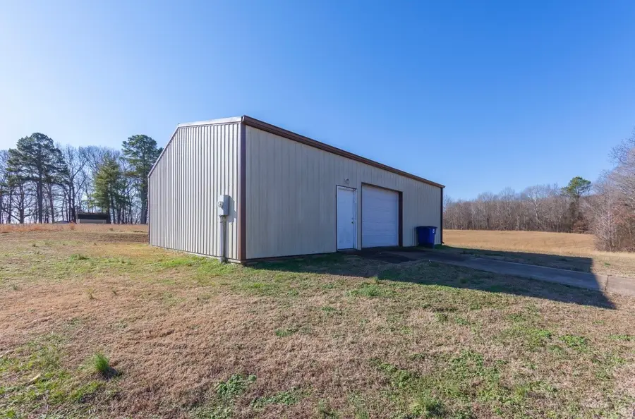 1310 Inca Rd, Henderson, TN 38340 - #2