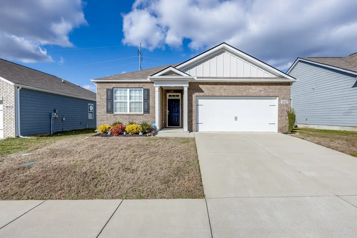 5037 Hunters Village Dr, Lebanon, TN 37087 - #1