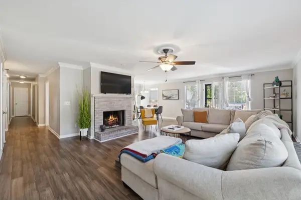 709 Saddle Trail Ct, Hermitage, TN 37076