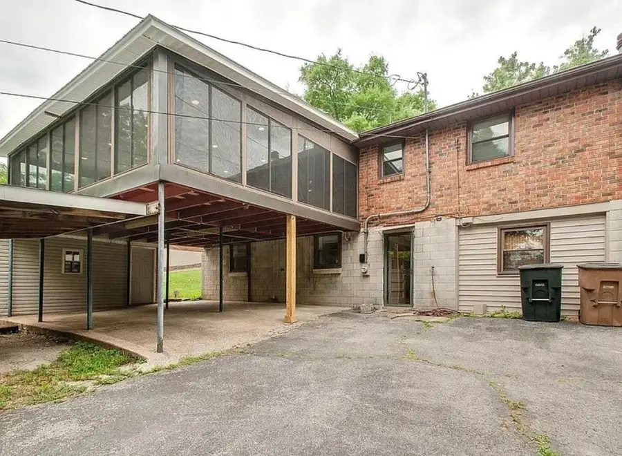 6523 Cougar Dr, Nashville, TN 37209 - Image #3