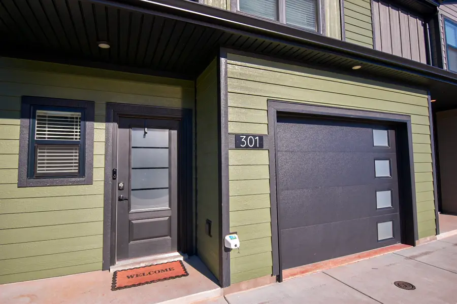 301 Jonathan Wade Pvt Cir, Clarksville, TN 37043 - Image #2