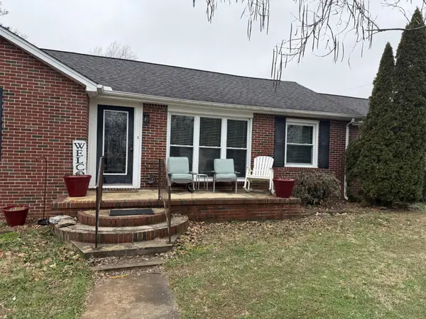 111 Dogwood Ln, Winchester, TN 37398