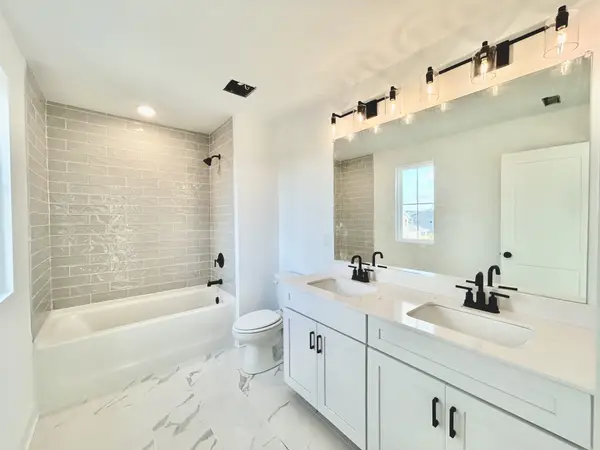 525 Canal Circle, Nashville, TN 37214